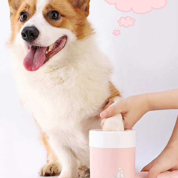 Dog Paw Cleaner Cup with Soft Silicone Combs, Portable Pet Foot Washer for Dogs & Cats