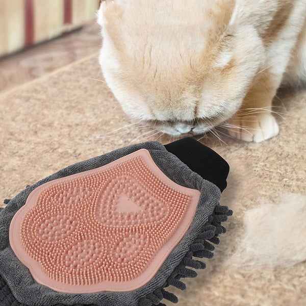 Dog & Cat Bathing Grooming Glove, 2-in-1 Cleaning, Massage & Drying Brush